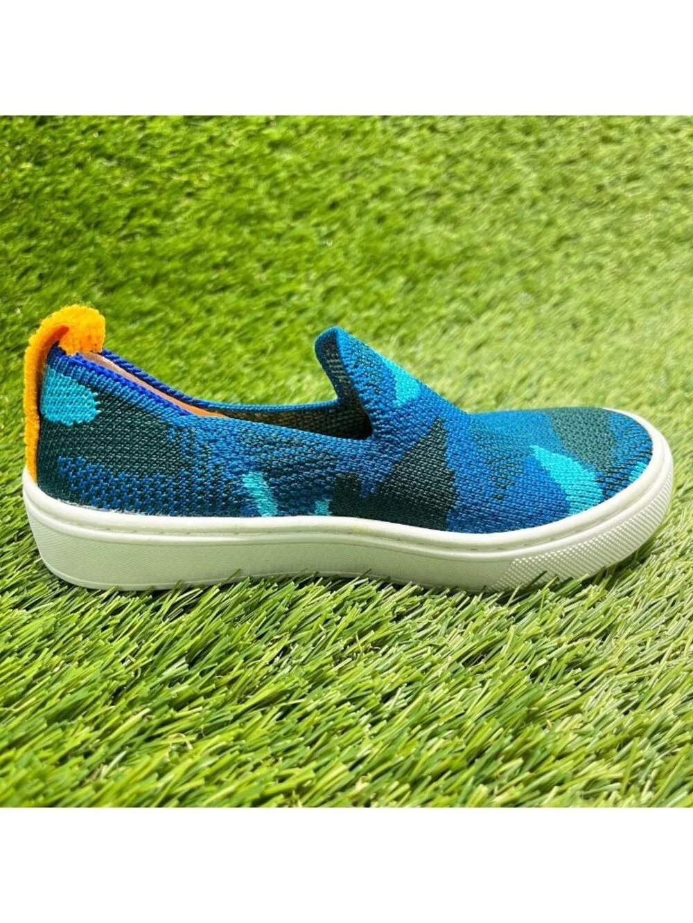 Rothy's The Kids Boys Size 10C Blue White Athletic Slip On Knit Shoes Sneakers
